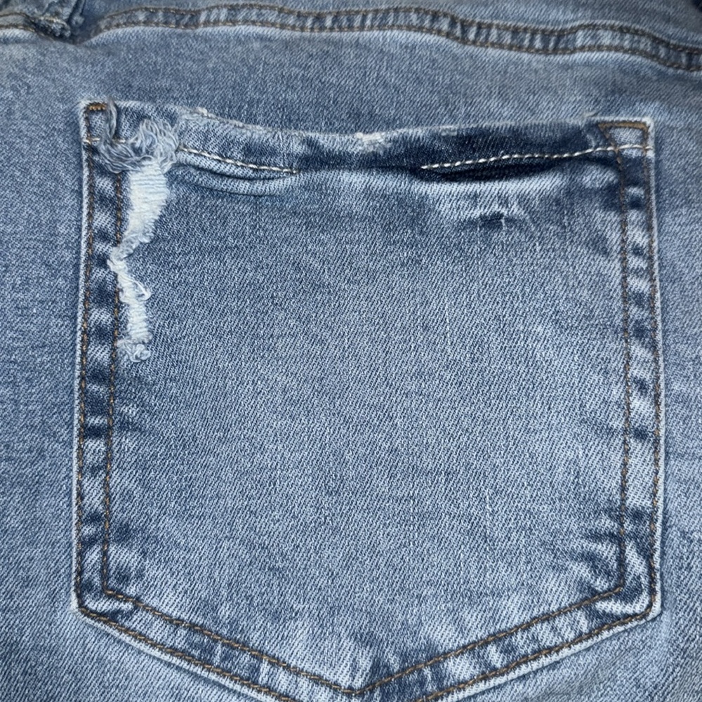 Time and Tru High Rise Stretch Jean size 16 🔥😍🔥 - Picture 8 of 9